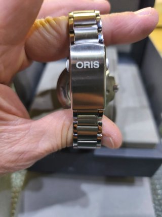 Reloj Oris Aquis 39mm Nuevo