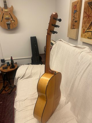 Construcción de guitarras artesanales