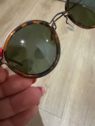 Gafas de sol mujer nuevas con estuche