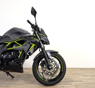 KAWASAKI Z 125   (modelo actual) 2024