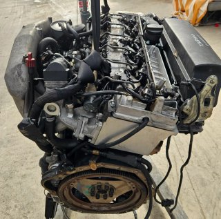 Motor Mercedes OM648961 Completo