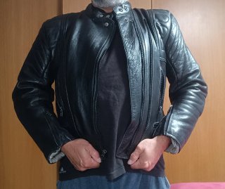 Chaqueta de cuero negra para moto BEST