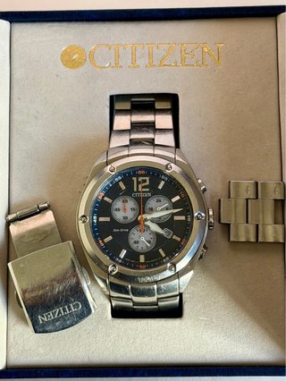 Citizen Eco-Drive Cronógrafo Azul y Plateado