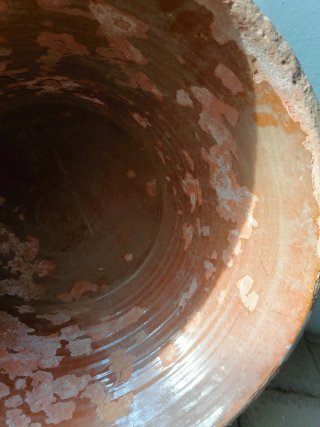 Lebrillo o barreño de barro cocido antiguo
