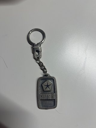 Llavero Chrysler Metálico