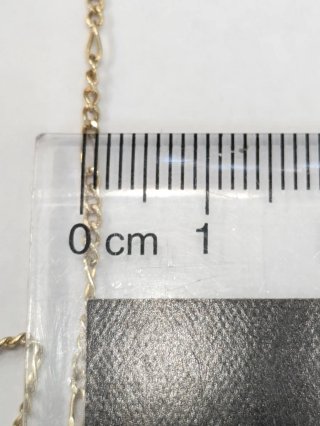 Cadena con colgante oro zafiros y diamantes