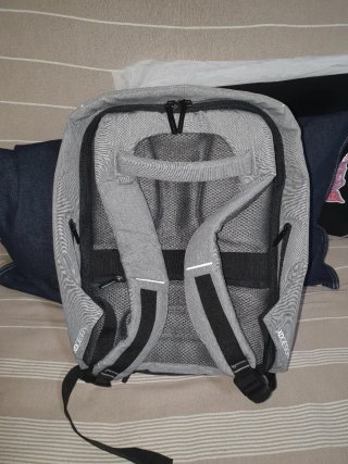 Mochila XD Design antirrobo Gris y Amarilla