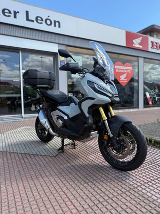Honda X-ADV750 | 10.734 km | Garantía oficial