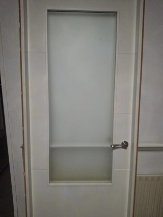 Puerta blanca lacada con cristal