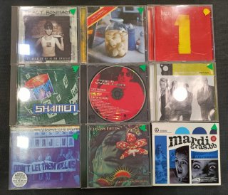 Lote 27 CDs: Moby, Pretenders, Morcheeba, etc.