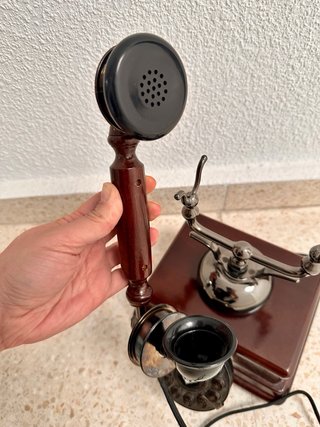 Teléfono antiguo de disco