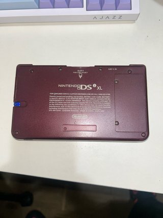 Nintendo DSi XL