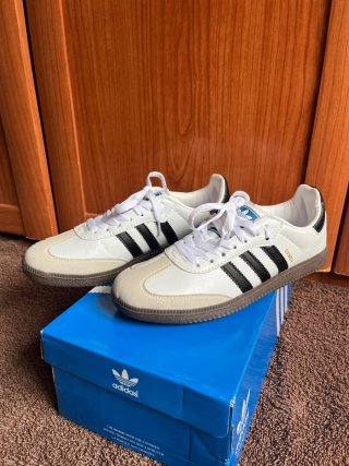 Adidas Samba Blancas y Negras