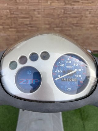 Piaggio Zip 2T Aire Plata