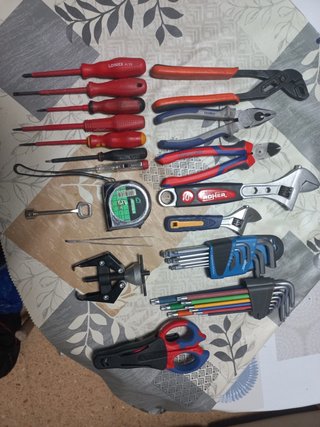 Pack Destornilladores y Alicates