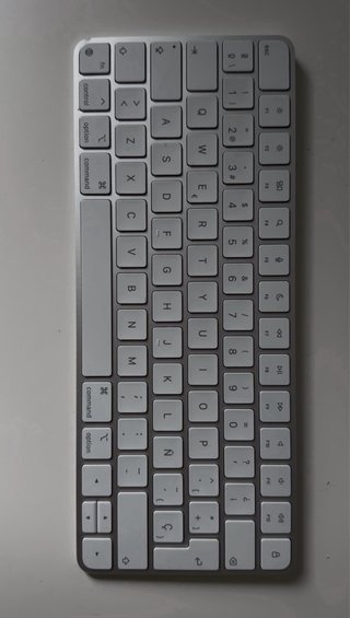 iMac 24 M1 16GB RAM 256GB SSD