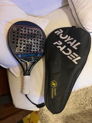 Pala Padel Royal Padel M27