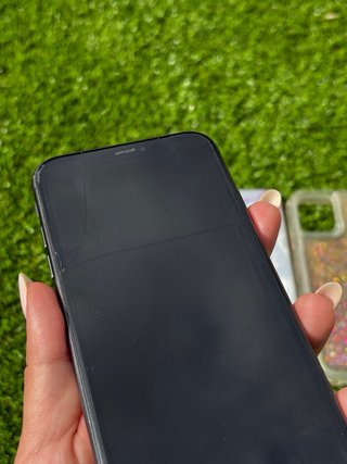 iPhone 11 128GB Negro + 2 Carcasas