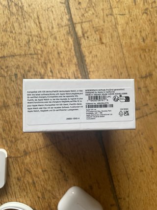 Apple AirPods Pro (2ª gen) - Blancos