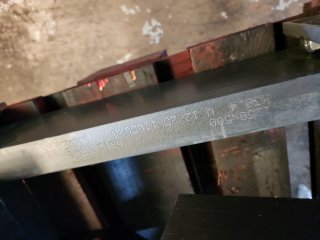Uñas Manitou nuevas a estrenar.