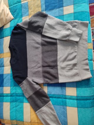Jersey Nike Rayas Negro y Gris