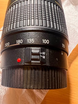 Teleobjetivo Tamron 180-300mm Canon