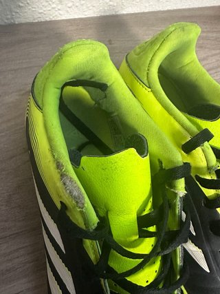 Zapatillas Fútbol Adidas Negras y Verdes