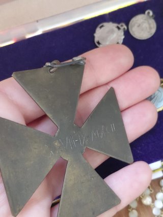 Lote medallas religiosas antiguas