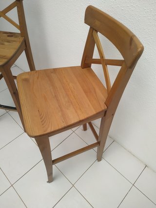 Taburetes altos de madera con respaldo (2 unidades