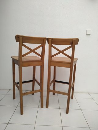 Taburetes altos de madera con respaldo (2 unidades