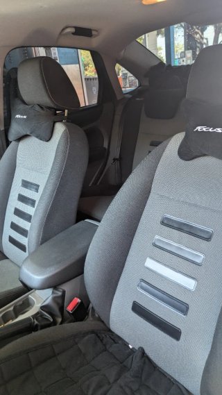 Ford Focus 2010