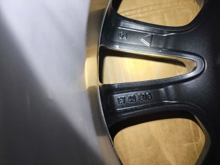 I  Llanta Opel 16" Negra