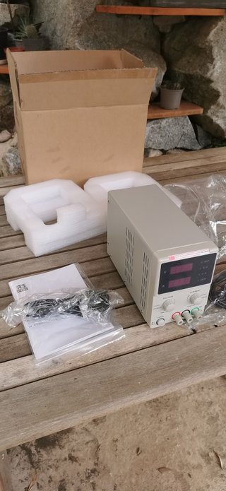 Fuente Alimentación Programable RS-3005D