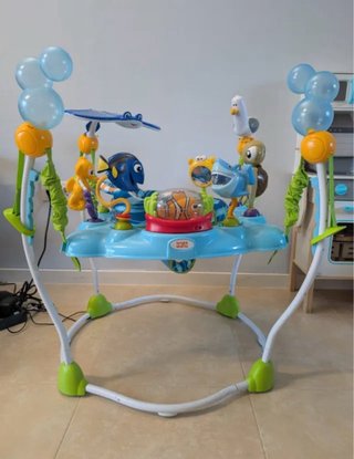Saltador Disney Nemo Bright Starts