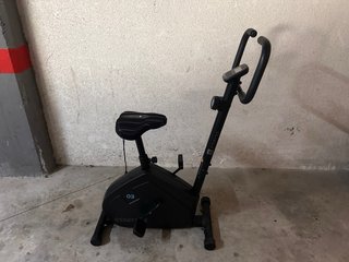 Bicicleta Estática DOMYOS ESSENTIAL O3