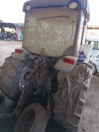 Tractor New Holland T4050F