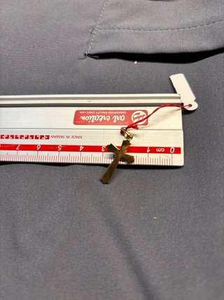 Crucifijo oro 18k 0.78g