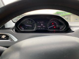 Peugeot 208 2012