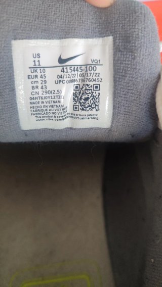 Nike Scarpe Uomo Taglia 45 Grigio Bianco