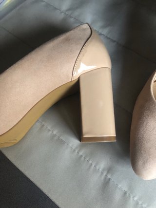 Zapatos de tacón beige Talla 39