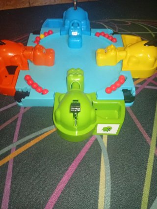 Juego tragabolas