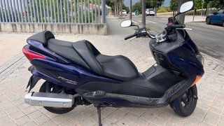 Honda Forza 250 Maxi Scooter Automática