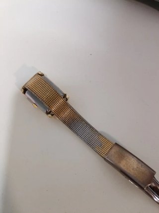 Reloj Radiant Dorado Mujer