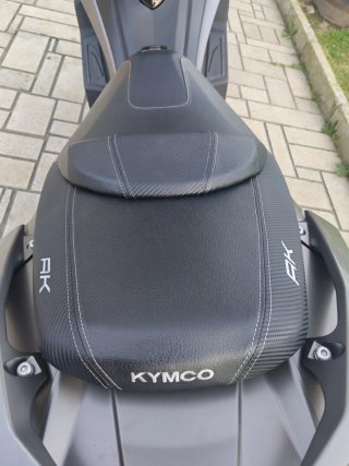 Kymco Maxi Scooter Negra/Gris