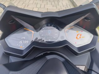 Kymco Maxi Scooter Negra/Gris