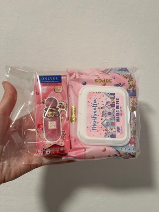 Perfume ONLYOU mini + Toallitas Marshmallow