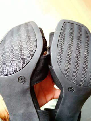Tacones fiesta negros, muy comodos