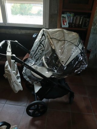 Carro de bebé  jane muum beige y negro