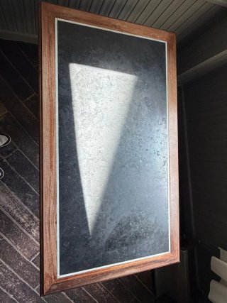 Mesa de centro con mármol