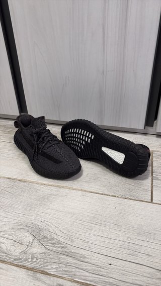 Adidas Yeezy 350